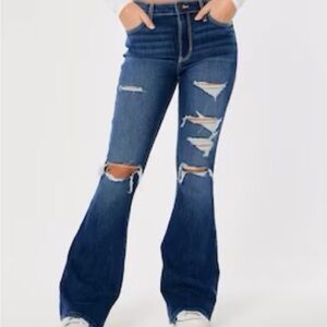 Hollister High Rise Dark Blue Distressed Flare Jeans 25s / 0s